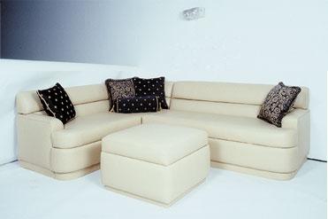 CUSTOM YACHT FURNITURE
